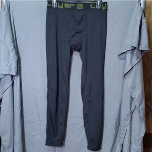 Layer 8 athletic running tights base layer compression Large